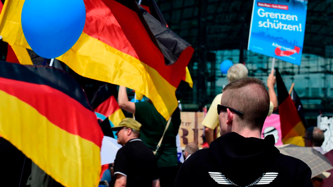 Almanya'da AfD Partisi üzerinde istihbarat takibi