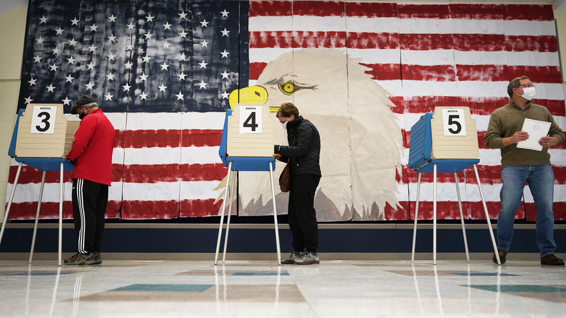 ABD'de seçim yasası ve oy kullanma hakkı tartışması