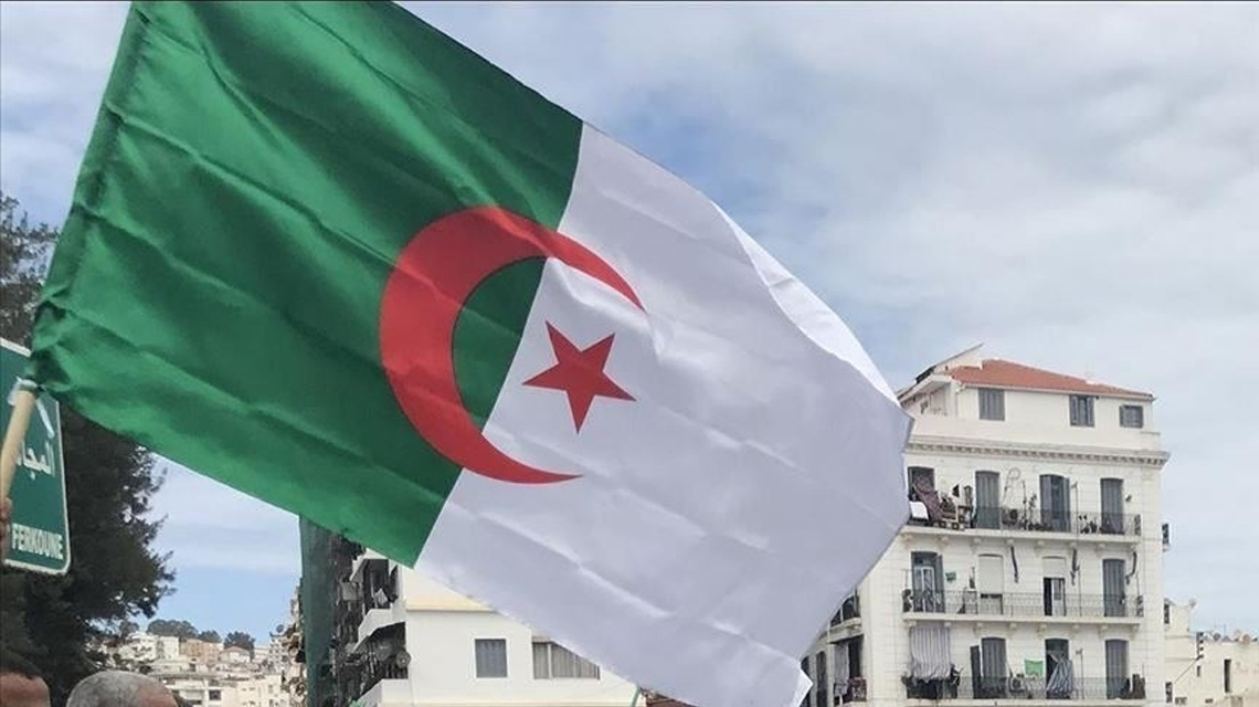 Cezayir'de yeni hükümet kuruldu