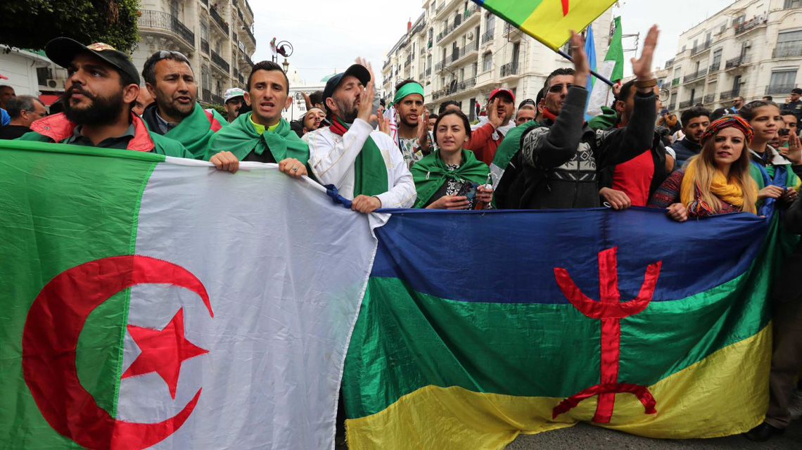 Cezayir siyasetinde kimlik sorunu