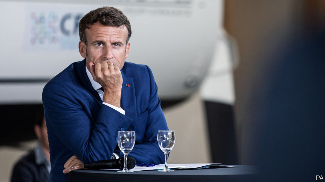 Macron’un Zor Seçimi: Kasvetli Bir Kriz Yönetimi ya da Erken Seçim