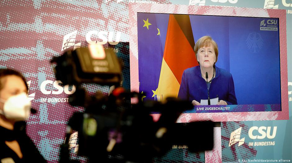 Merkel’in partisi CDU yeni liderini seçiyor