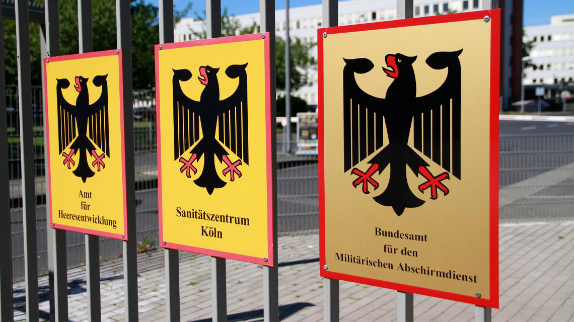 Almanya'da askeri istihbarat teşkilatı yeniden yapılandırılıyor