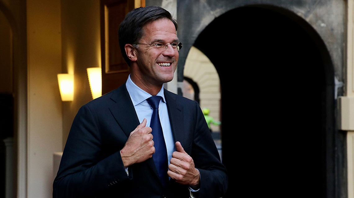 Hollanda'da genel seçimleri Rutte kazandı
