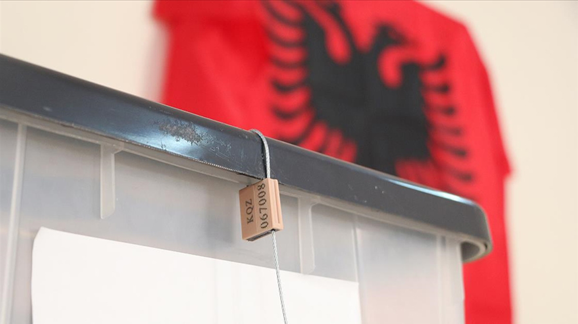 Arnavutluk genel seçime gidiyor