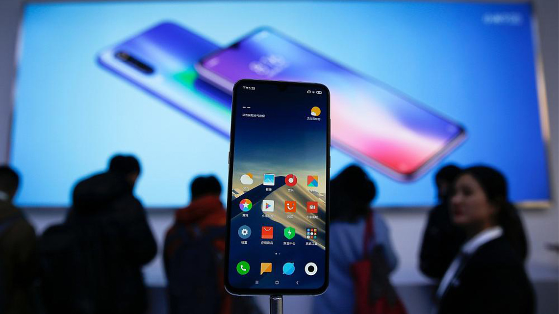 Çinli akıllı telefonlara karşı "casusluk" uyarısı