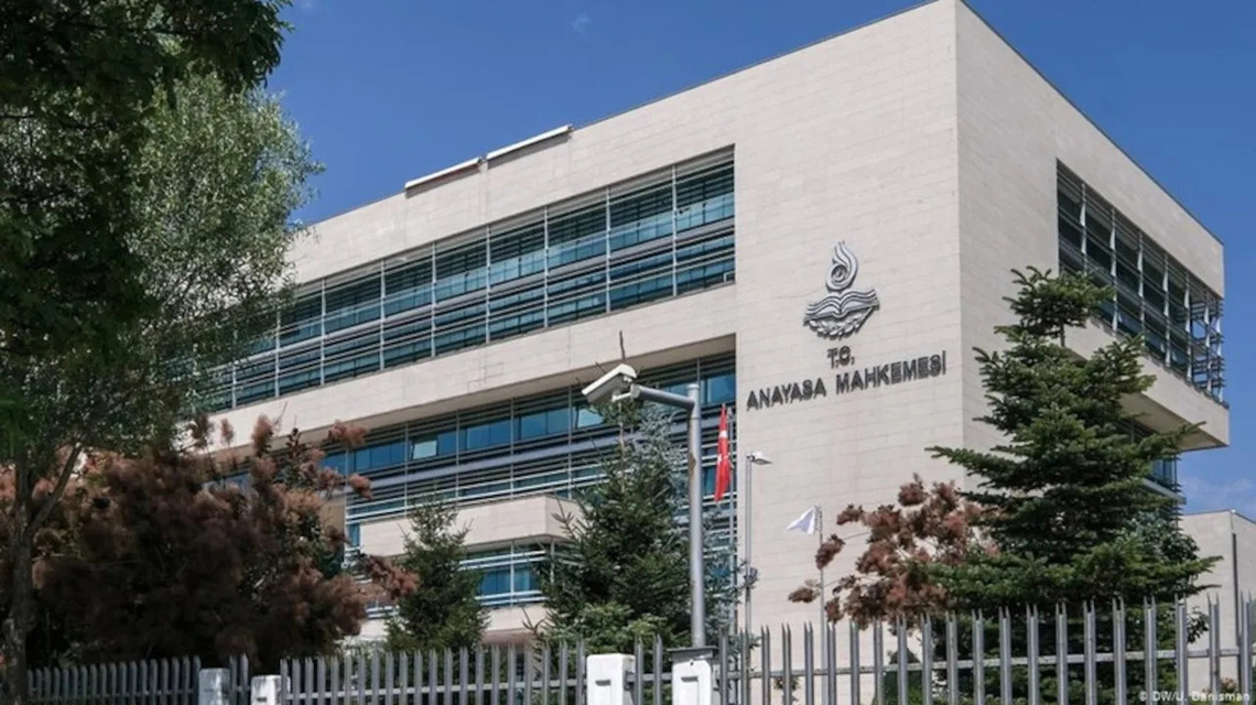 AYM Başkanından hukuk devleti uyarısı