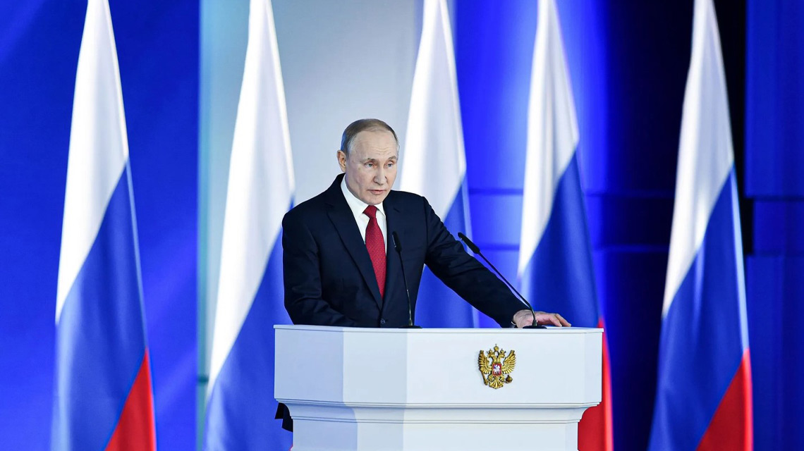 Sonsuz Başkan: Putin Beşinci Kez Aday!